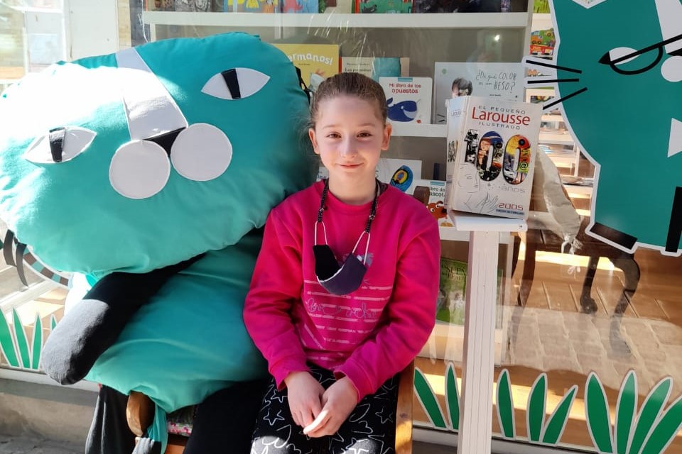 Tiene 9 años y salió sexta en el Mundial de Escritura